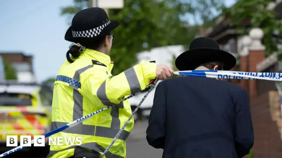 UK terror adviser calls antisemitism a national security emergency amid spike in attacks