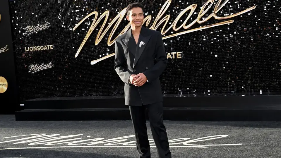 Michael Reclaims Box Office Crown, Nears Global Music-Biopic Record