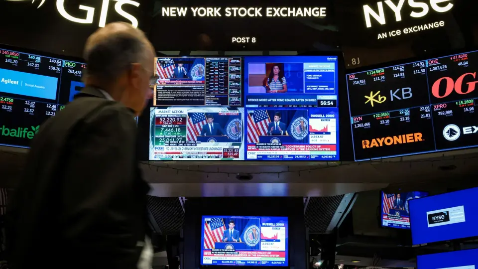 Wall Street trades on Columbus Day while bond markets stay shut