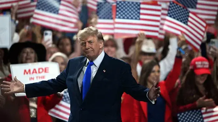 Polls Show Corruption and Inflation Fuel Voter Anger Ahead of Midterms