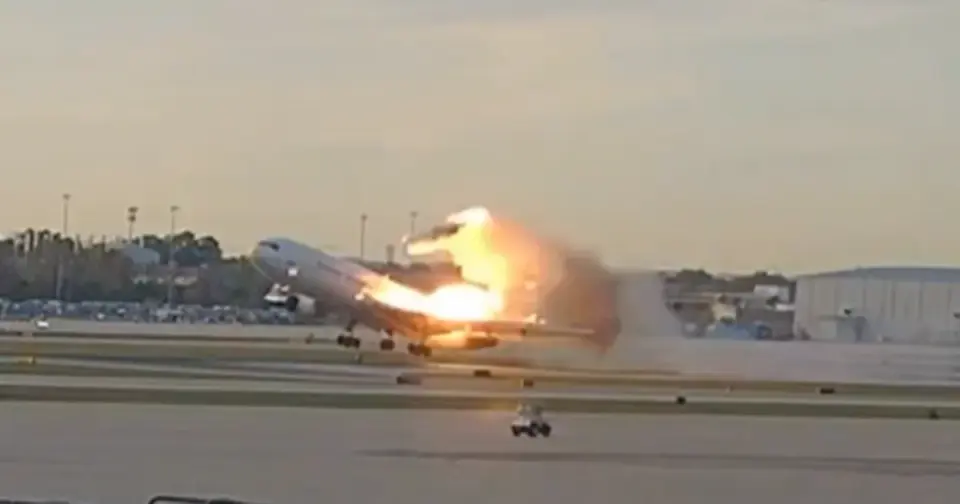 New NTSB Footage Points to Engine Detachment in UPS MD-11F Crash