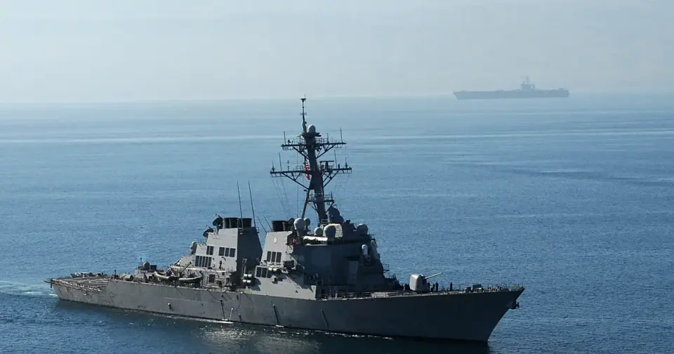 Fire on USS Higgins knocks out power; no injuries reported