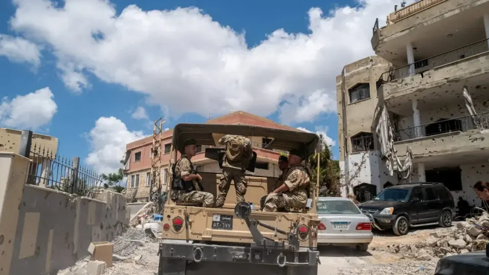Hezbollah-placed explosive injures five Lebanese soldiers, IDF says not an Israeli strike