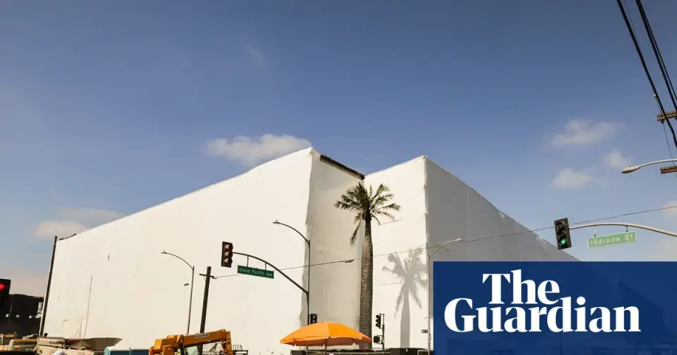 LA mayor rebukes rebuilding bid as cleanup lags after warehouse fire