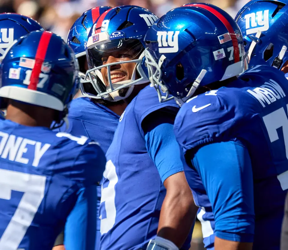 Giants' QB Debate Intensifies After McCarthy's Historic Fourth-Quarter Surge