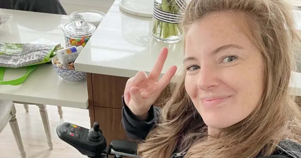 Brooke Eby, ALS Advocate Who Humanized Terminal Diagnosis With Humor, Dies at 37