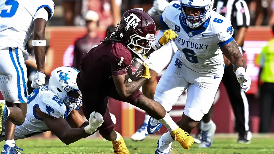 Flaws on Display: Ten College Football Teams Underperforming This Weekend