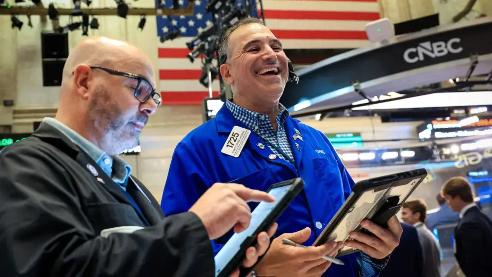 S&P 500 Marks Four-Year Bull Market Anniversary Amid AI-Driven Gains and Yield Concerns