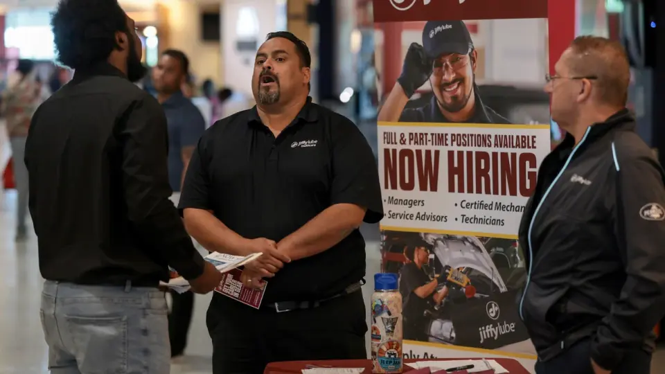 September Jobs Report Tests Fed's Inflation Focus Amid Volatile Labor Data