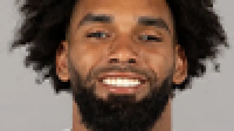 Saints lock in Olave with four-year, $132M extension