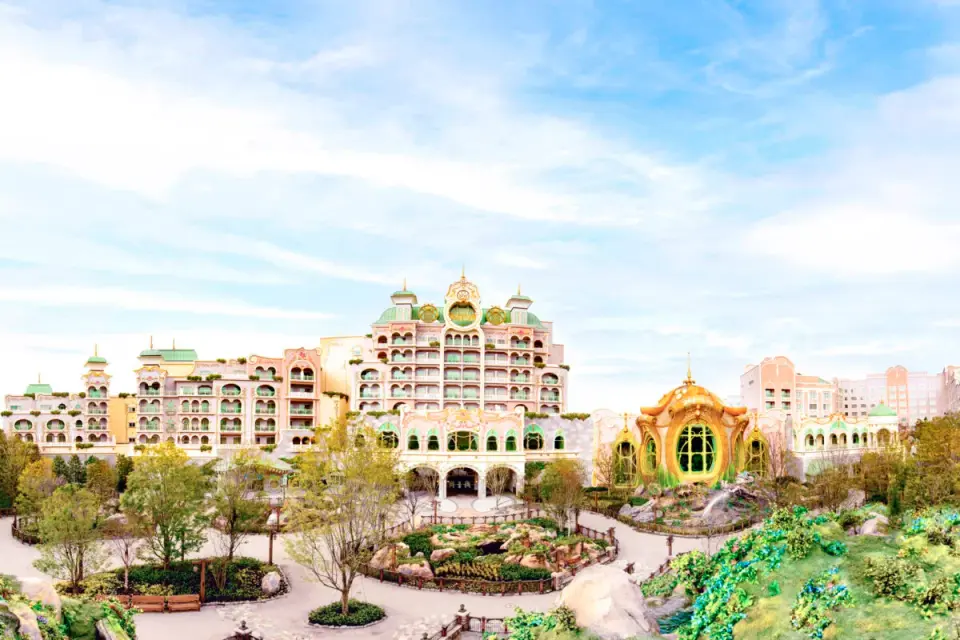 Non-Hotel Guests Gain Summer Access to Fantasy Springs Entrance