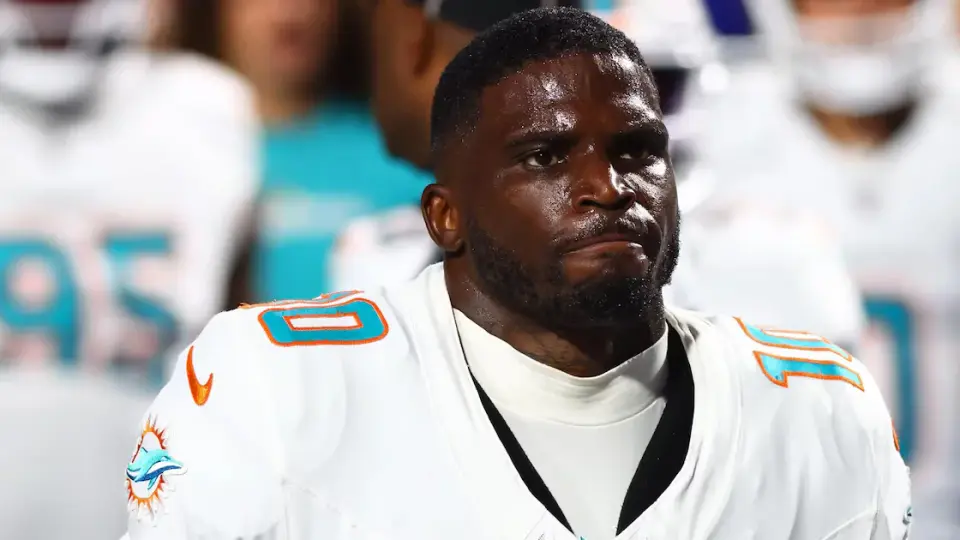Chiefs Explore Tyreek Hill Reunion After Backfield Devastated by Injuries