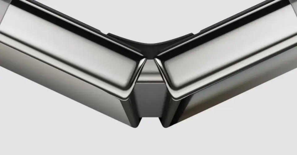 Apple’s iPhone Duo Uses a Hinge-Buried Graphite Pipe to Manage Heat in Foldable Design