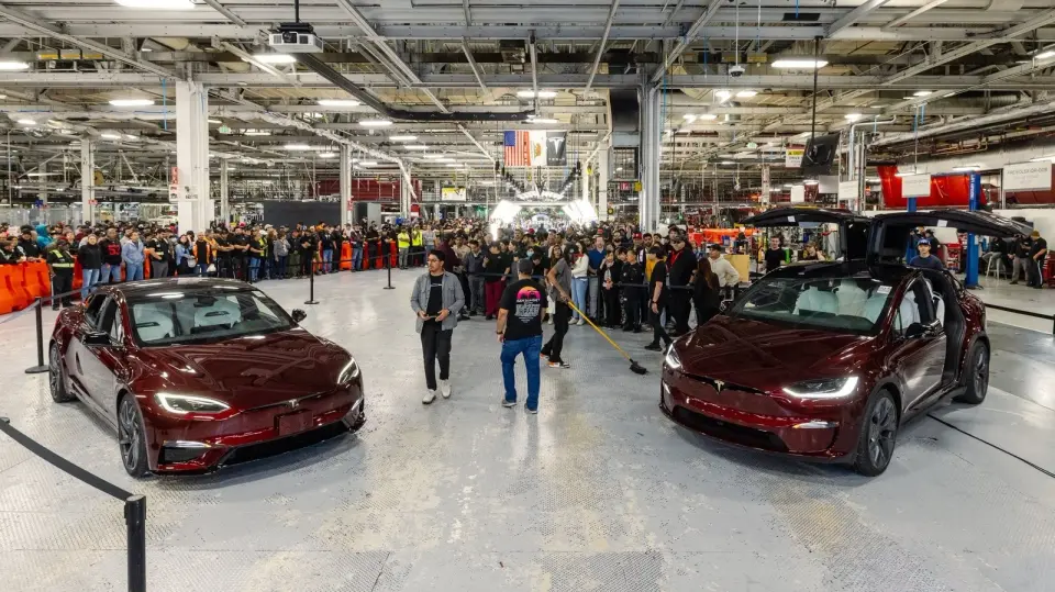Tesla Says Goodbye to Model S and X as Fremont Gears Up for Optimus