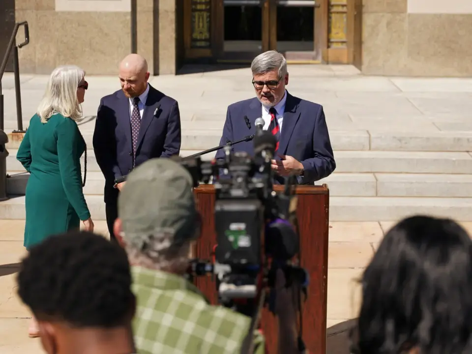 Pike Awakens After Botched Execution, Sparking Legal and Medical Crisis