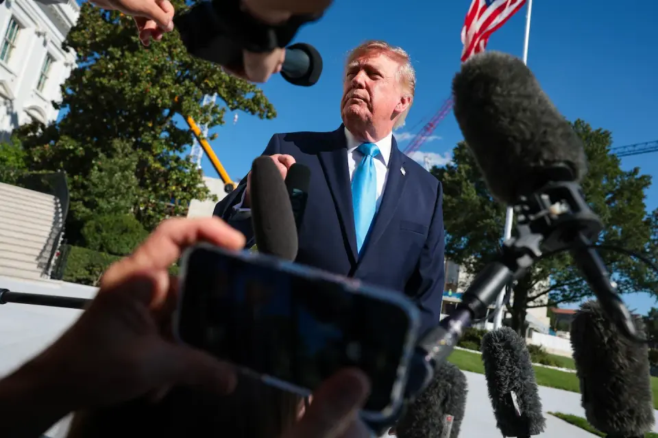 Trump shifts to private funding for presidential ads after bipartisan backlash
