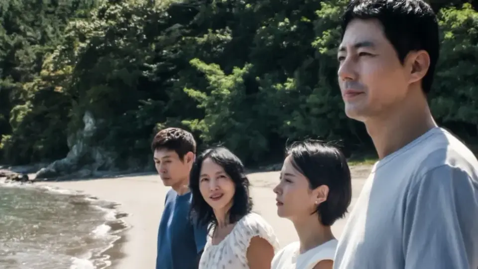 Lee Chang-dong Returns with 'Possible Love,' a Class-Divided Drama Premiering at Venice