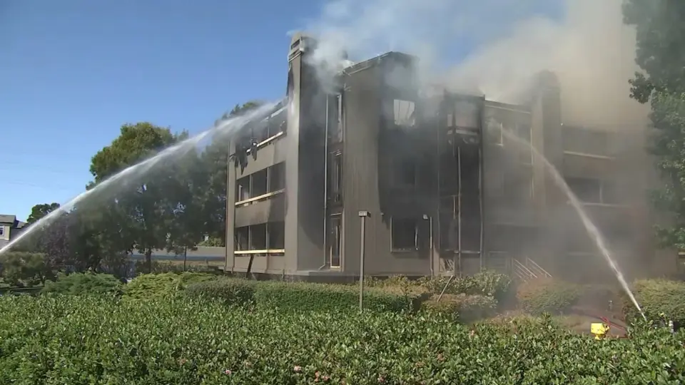 Foster City condo blaze triggers 6-alarm response, firefighters injured