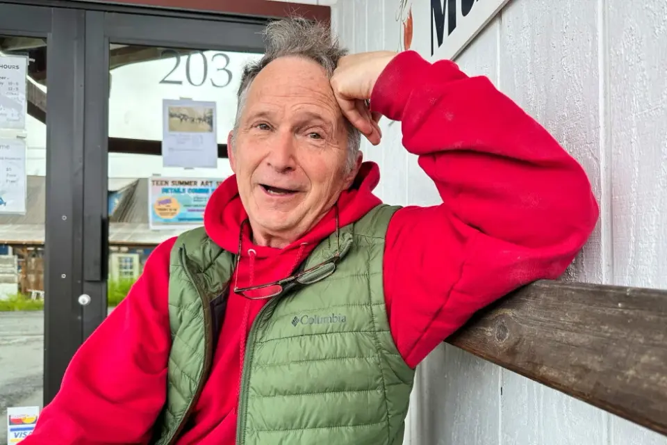 Begich advances in Alaska Senate race as other primaries unfold