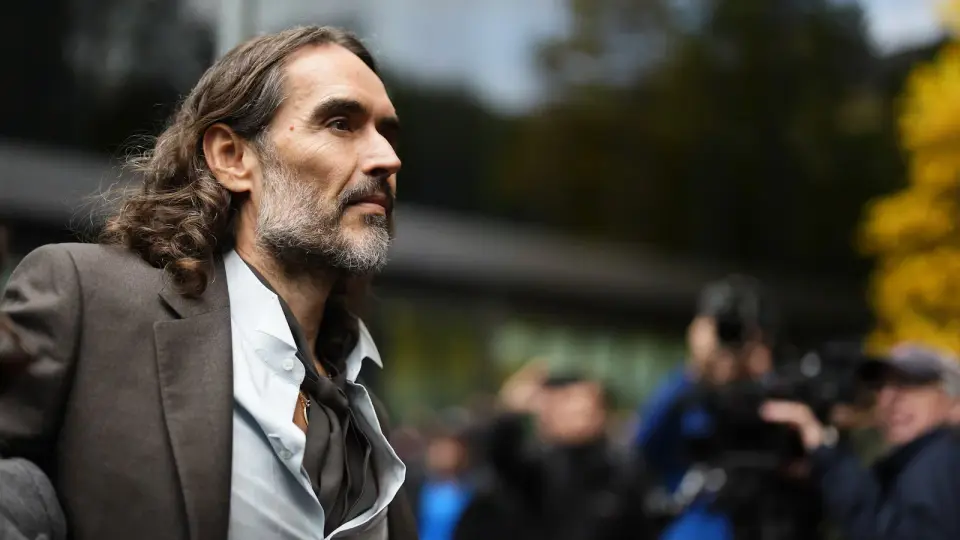 Brand Denies Rape Charges, Admits 'Reckless' Past in London Trial