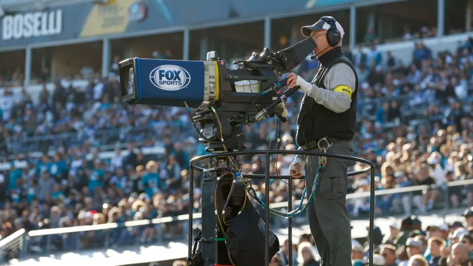 Fox Pauses NFL Rights Talks Until 2030 Opt-Out Window
