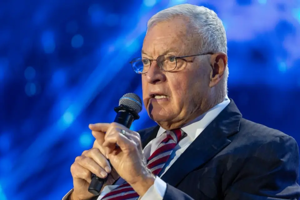 Kellogg Defends Ukraine's Refinery Strikes as Trump Pushes Diesel Deal