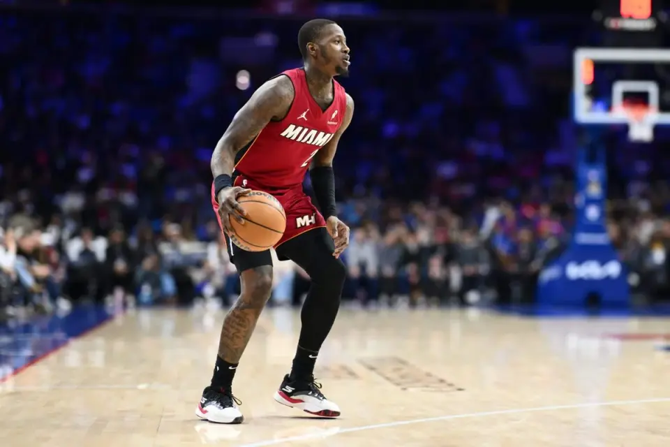 Rozier Named in Federal Bribery Indictment Over Early Hornets Exit