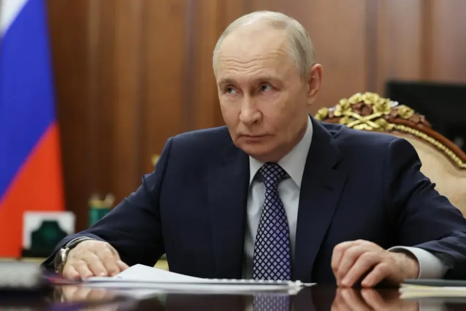 Russia's Easter Truce: Putin Halts Fire in Ukraine