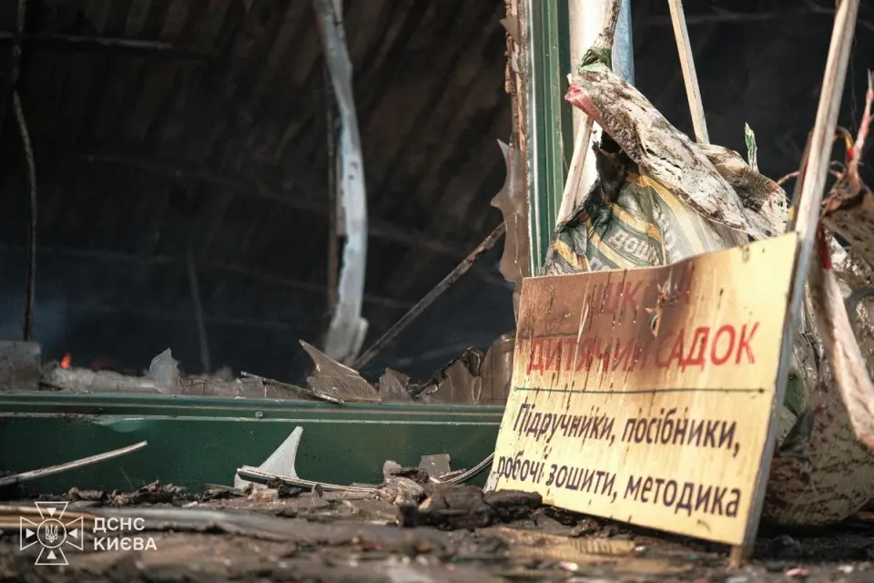 Kryvyi Rih Plant Hit, Kyiv Book Market Destroyed in Latest Attacks