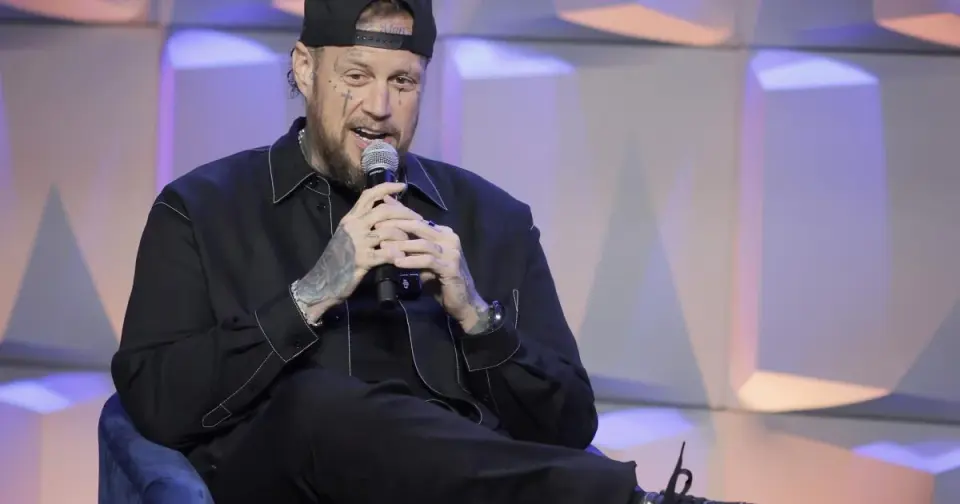 Jelly Roll hits pause on tour to heal after split from Bunnie XO