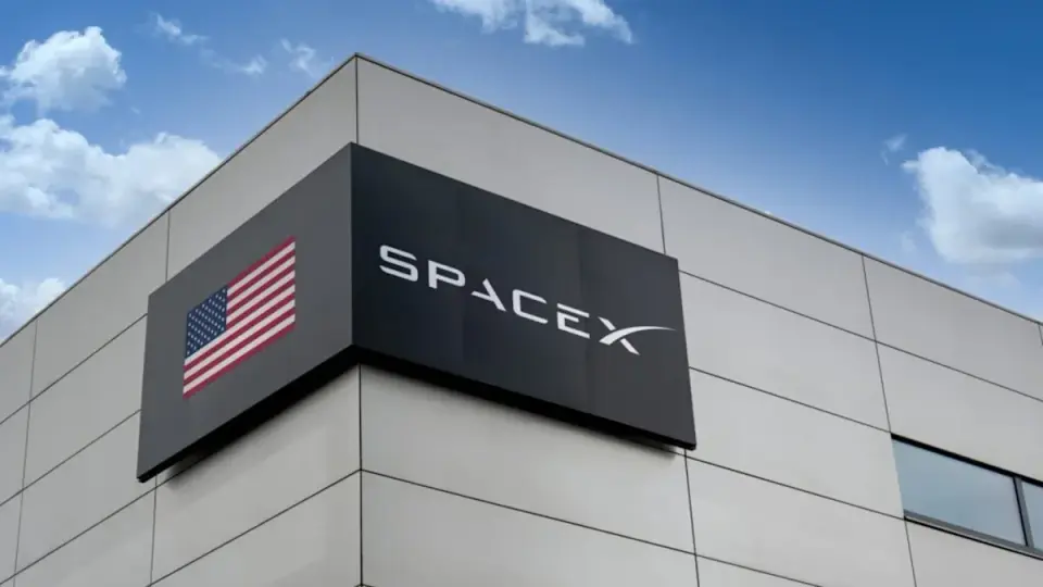 SpaceX's $40B Debt Plan Tests the Limits of AI Infrastructure Financing