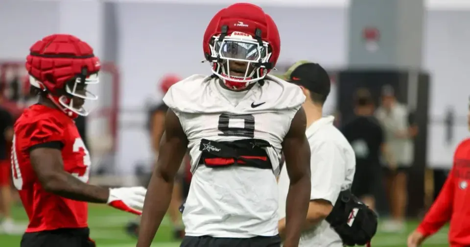 Georgia defense depth chart takes shape as preseason begins