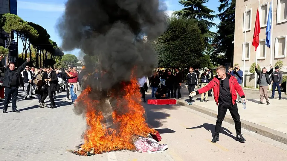Albania’s Tirana unrest escalates as police deploy water cannons against anti-Rama crowds