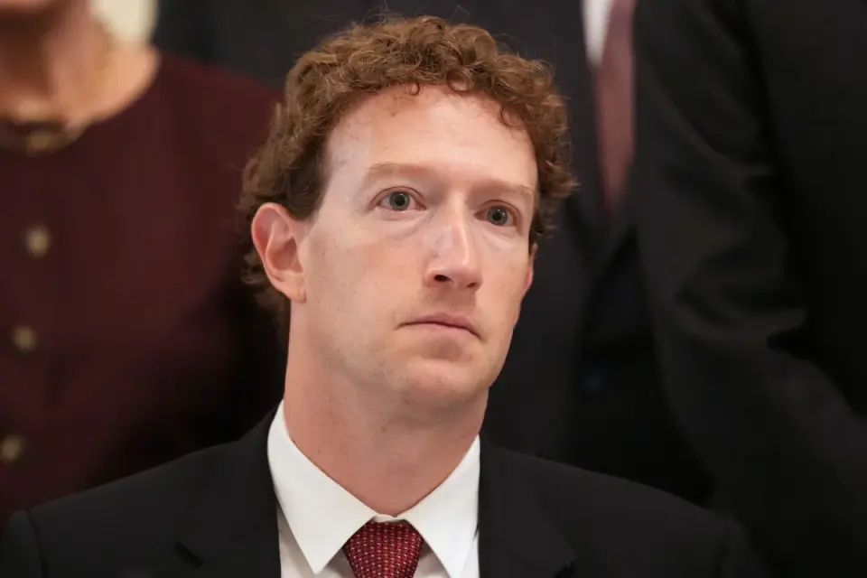 Meta Restructures Stock to Keep Zuckerberg in California Ahead of Wealth Tax Vote