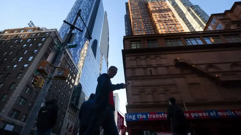 Court Pauses Mamdani’s Pied-à-Terre Tax Rollout Amid Legal Challenge
