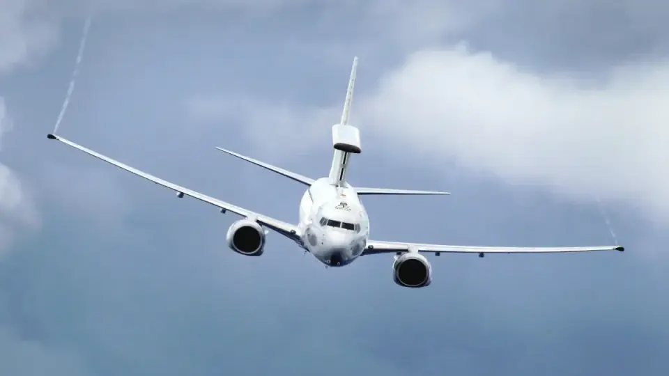 Budget Shuffle Keeps E-7 Wedgetail Alive as E-2D Strain Grows