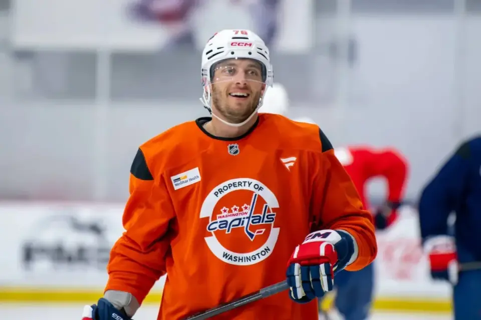 Brodzinski shines as Capitals roll to 5-2 preseason win over Flyers