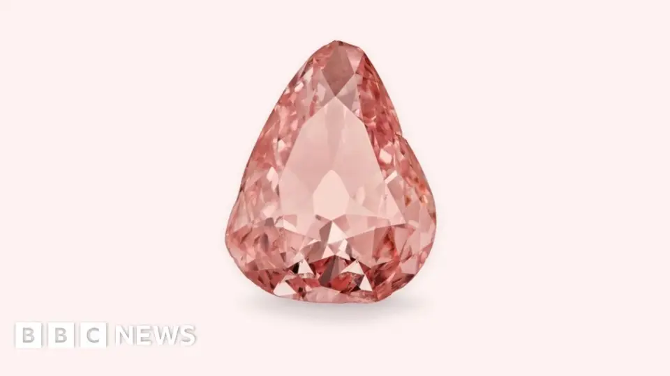 Grand Condé Pink Diamond Returns to Chantilly for Centennial Display