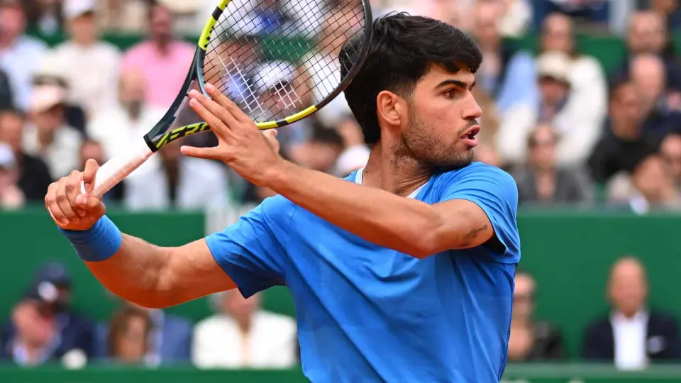 Alcaraz sidelined from Wimbledon and Queen's Club by wrist injury