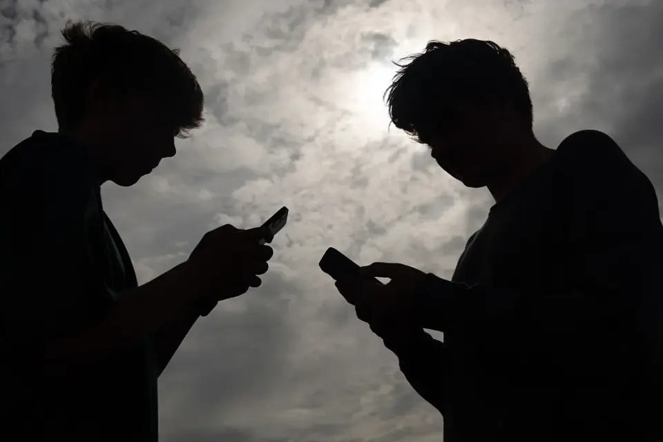 EU Kids Act Draft Reveals Age-Tiered Access and Mandatory Verification for Tech Platforms