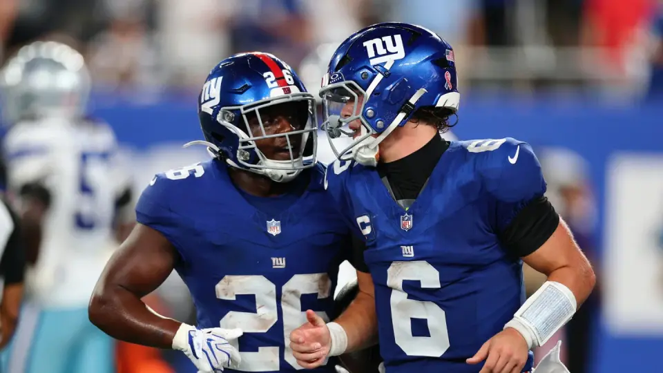 Dart's three-TD Night Powers Giants to SNF Win Over Cowboys