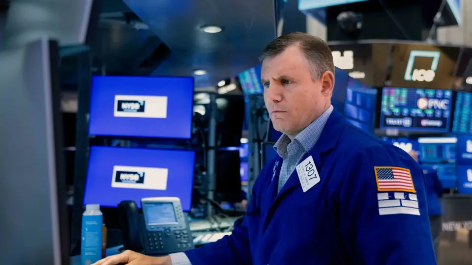 Tech-led rally tempered as Micron set to reveal earnings, markets remain choppy