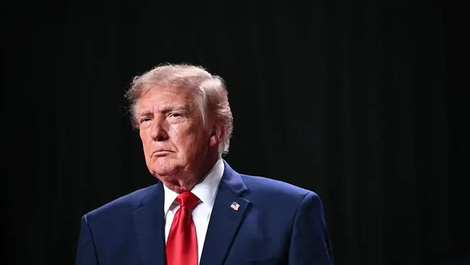 Midterm Polls Show Trump Approval at Record Lows, Fueling Democratic Enthusiasm