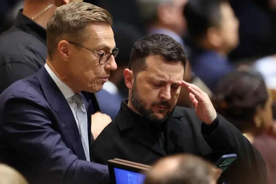 Stubb Condemns 'Waste of Life' at UN, Signs Drone Pact with Zelensky
