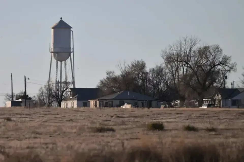 Hartman’s Quiet Demise: Colorado Town Is Abandoned as Officials Resign and Water Sours