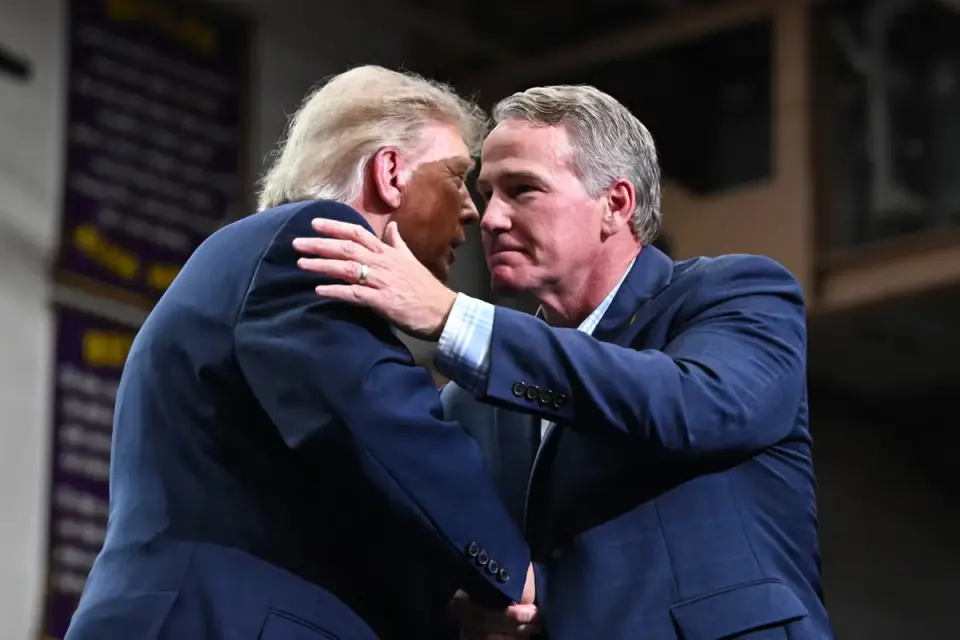 Trump’s Ohio Rally: Attacks on Democrats and Immigration Amid Tight Senate Race