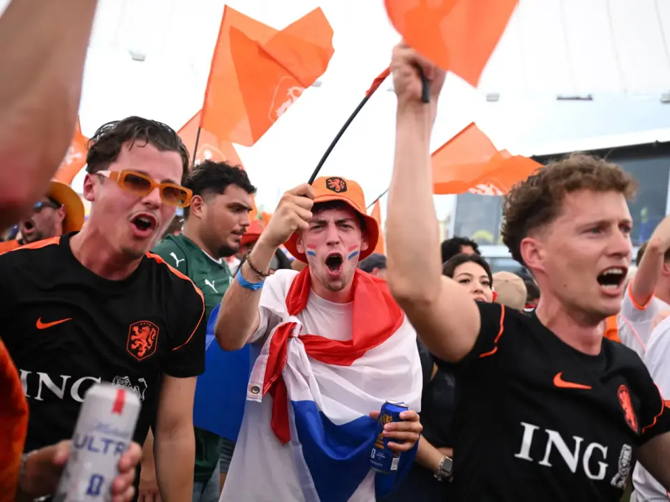 Netherlands vs Sweden headlines World Cup 2026 Day 10 as US clinches knockout spot