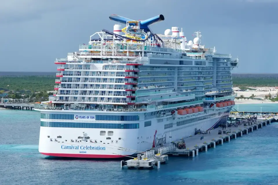 Mobility scooter tragedy at Bahamas pier leaves 88-year-old Carnival passenger dead