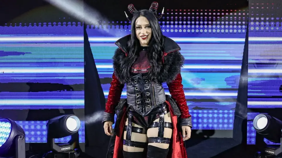Stephanie Vaquer's Illness Disrupts WWE Raw, Leading to Lynch-Morgan Title Clash