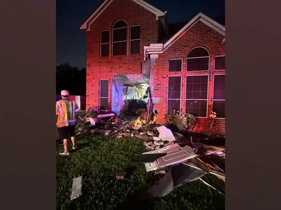Autopilot Under Scrutiny After Tesla Crashes Into Home, Woman Dies